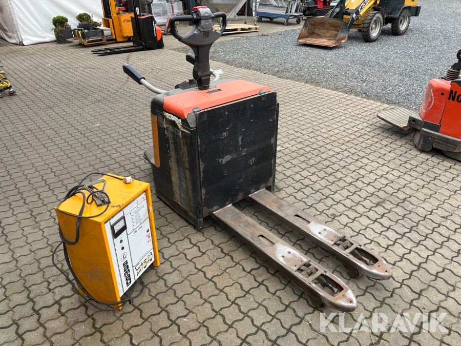 El-hund / palletruck BT LPE240/S - 2400kg