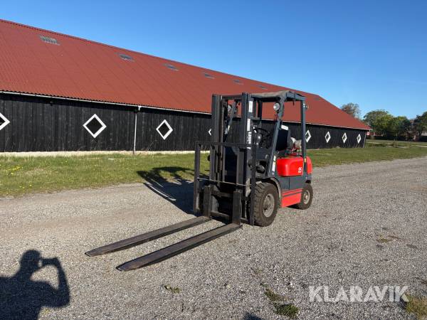 Truck Thailift FG 26