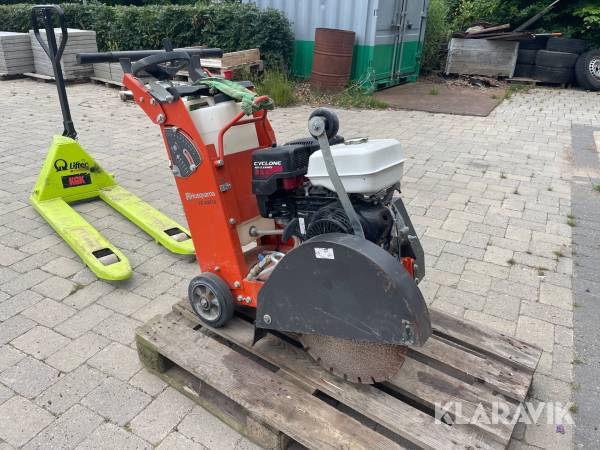 Asfaltskærer Husqvarna FS400LV