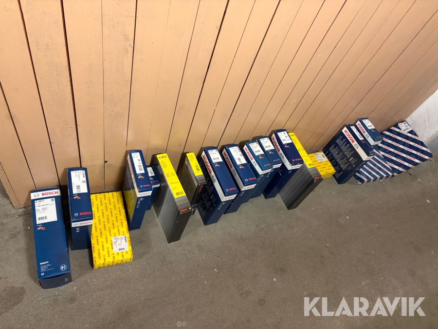 Lot af blandede luftfiltre til biler