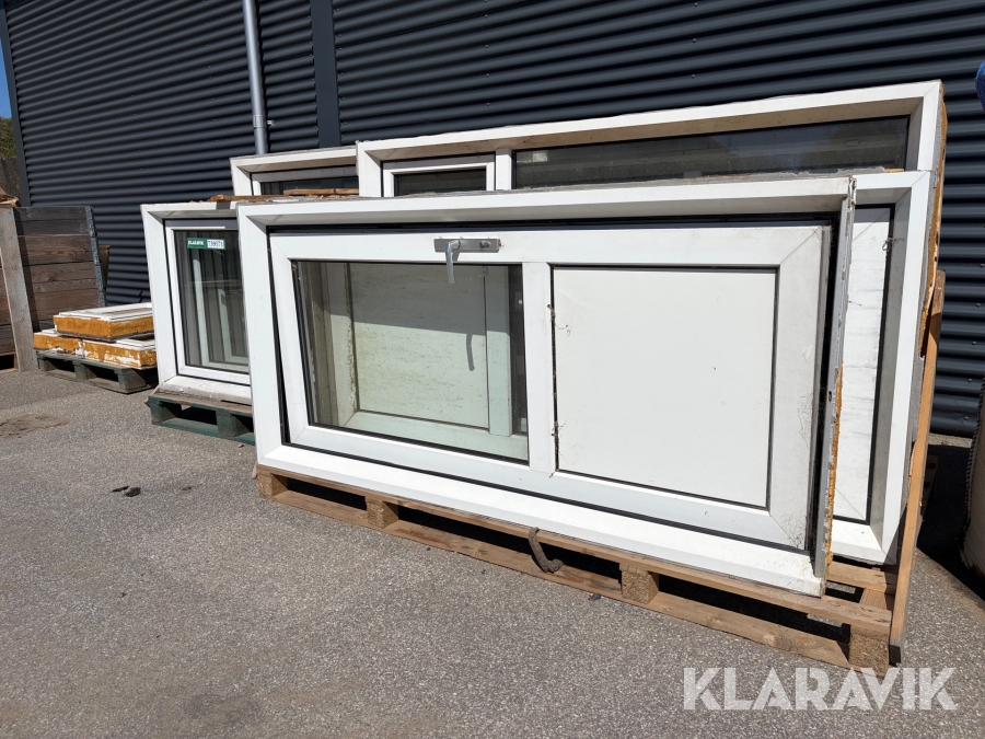 Vinduer og døre plast 16 styk