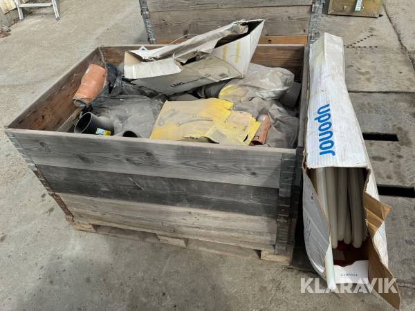 Blandet lot af svejsemuffer og svejserør Geberit, uponor afløbsledninger, rør og andet