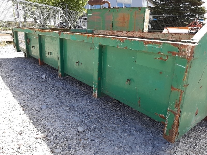 Container