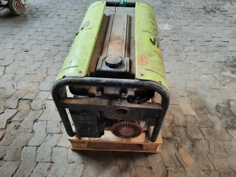 Generator