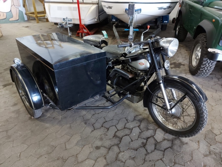 Motorcykel med sidevogn