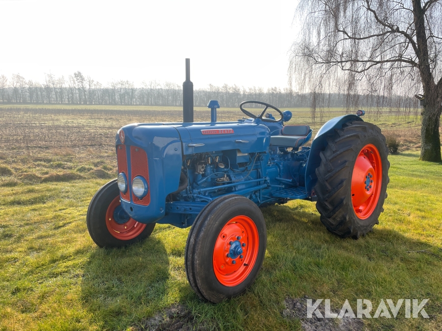 Veterantraktor Fordson Dexta