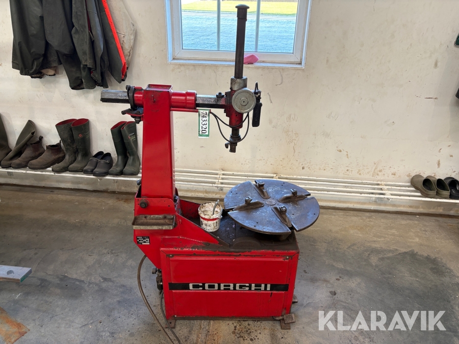 Dækmaskine Corghi