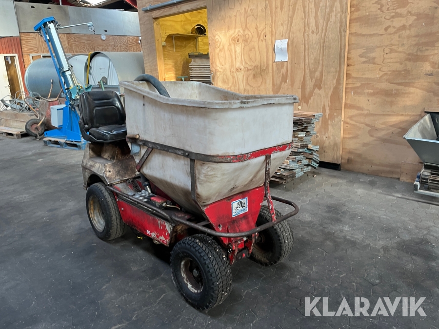 Fodermaskine Minkomatic