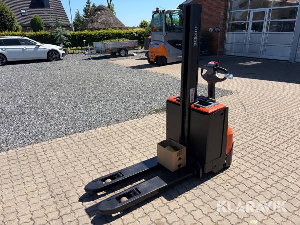 Monomast stabler BT SWE080L
