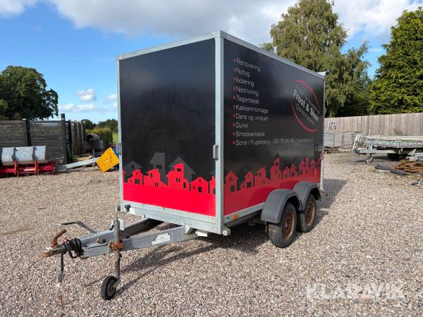 Lukket Trailer Thule 16