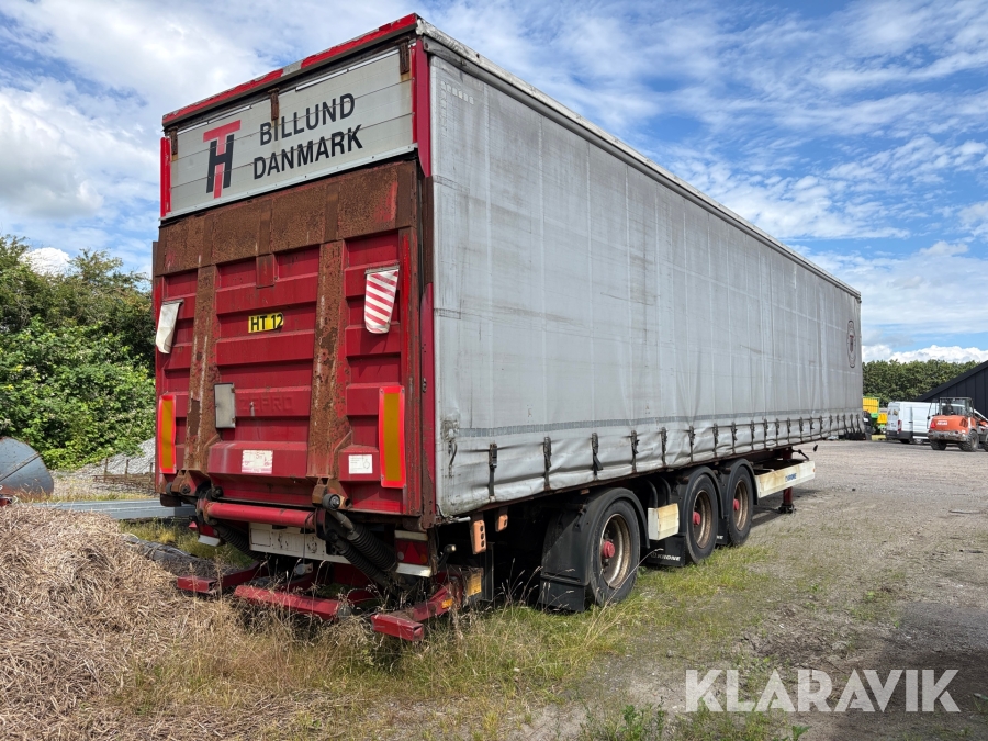 Trailer Krone SD med presseningsopbygning