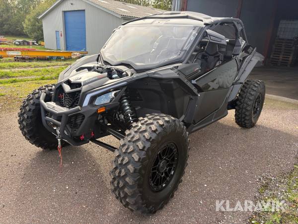 UTV Can-Am Maverick Turbo RR X RS Triple Black, 2 personers