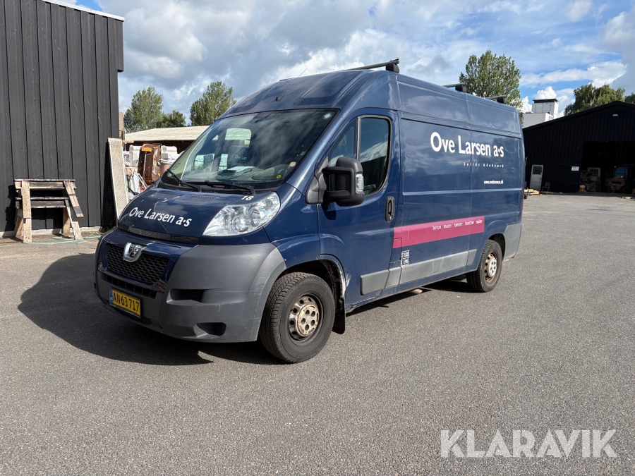 Kassebil Peugeot Boxer 2,2 HDi L2H2