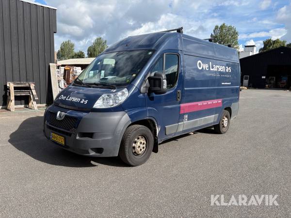 Kassebil Peugeot Boxer 2,2 HDi L2H2