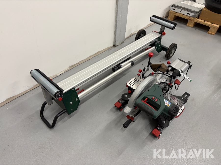 Kap- og geringssav Metabo KGS 305 M med stativ