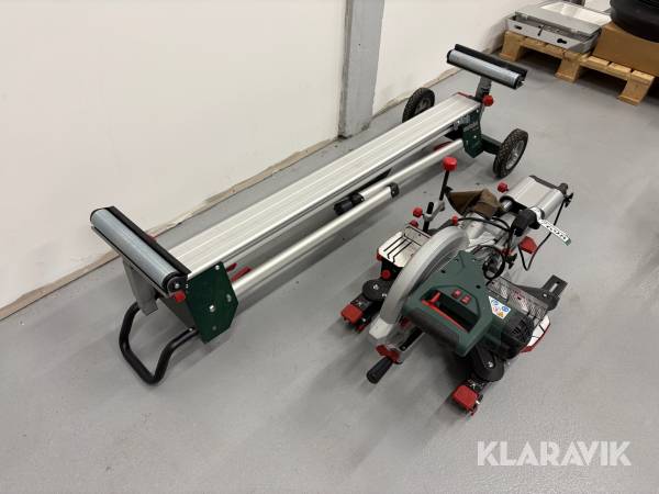 Kap- og geringssav Metabo KGS 305 M med stativ