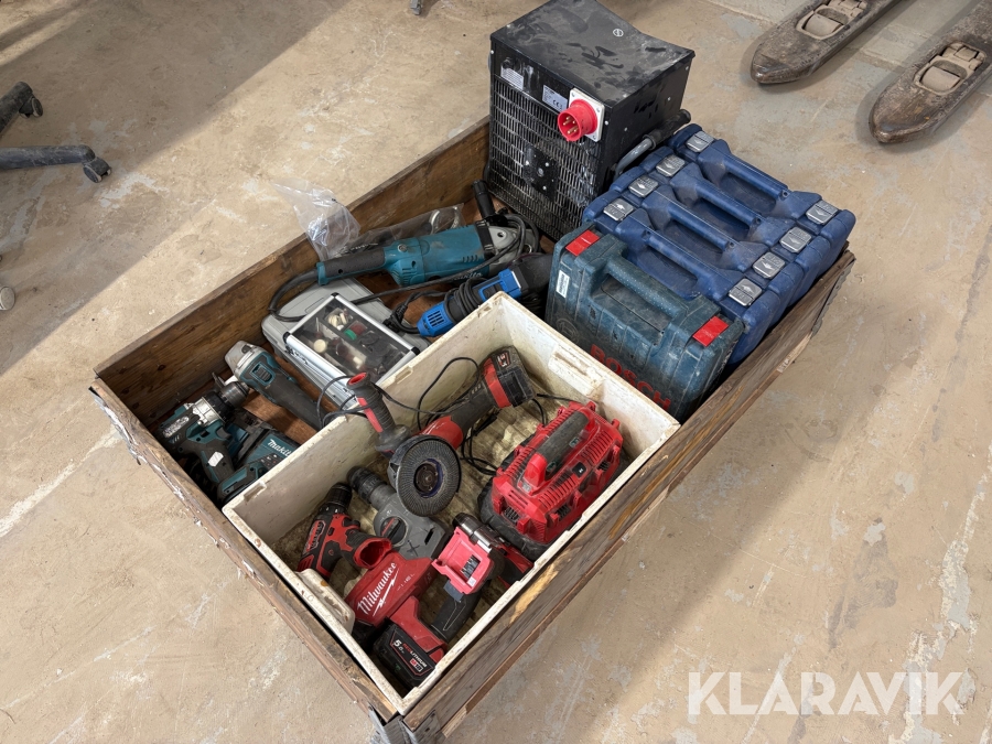 Akku hændværktøj, topnøglesæt Makita, Milwaukee slagbormaskine, vinkelsliber, skruemaskine, topnøglesæt