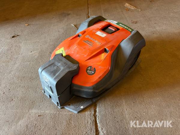 Robot plæneklipper Husqvarna 550 med ladestation