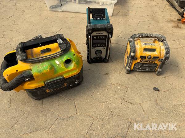 Lot radio og støvsuger DeWalt og Makita