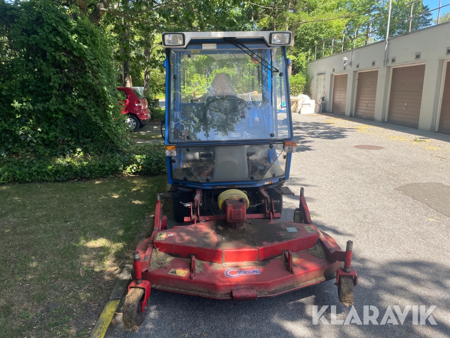 Redskabsbærer Iseki SF300 med tilbehør