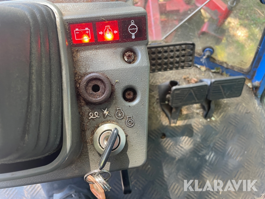 Redskabsbærer Iseki SF300 med tilbehør