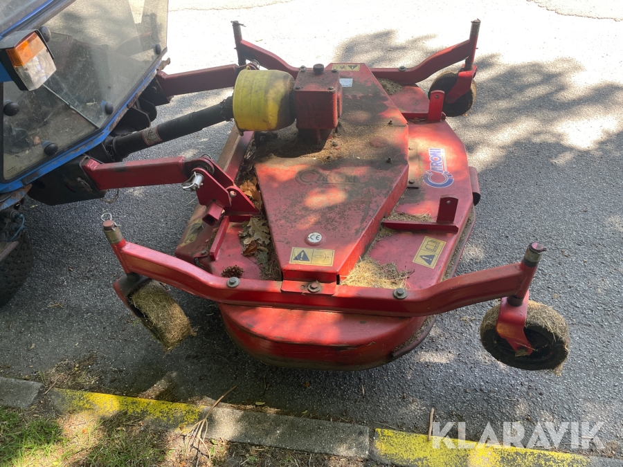 Redskabsbærer Iseki SF300 med tilbehør