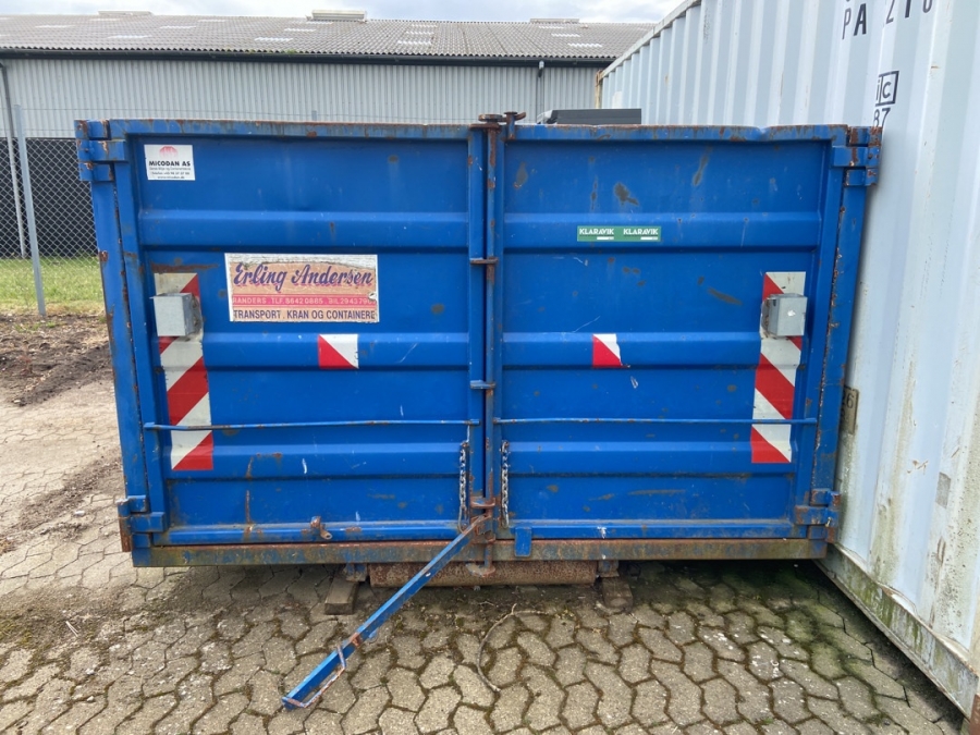 Container