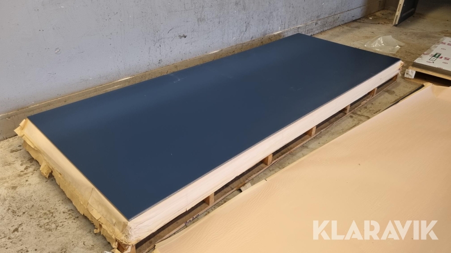 Facadeplader Steni 7020 I alt 18 Styk. mørk blå