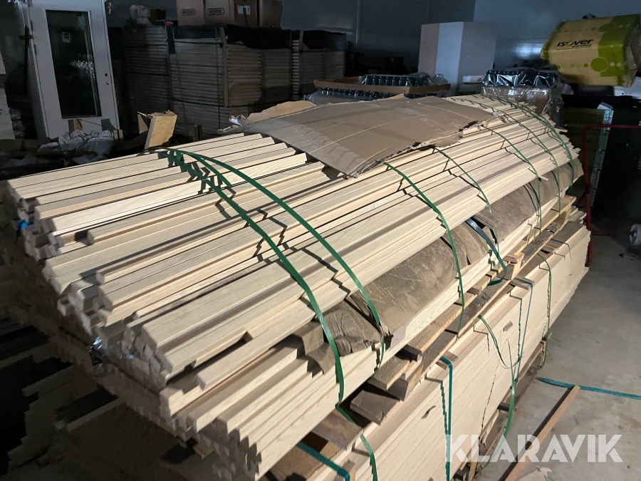 Lister Ash, 100 styk