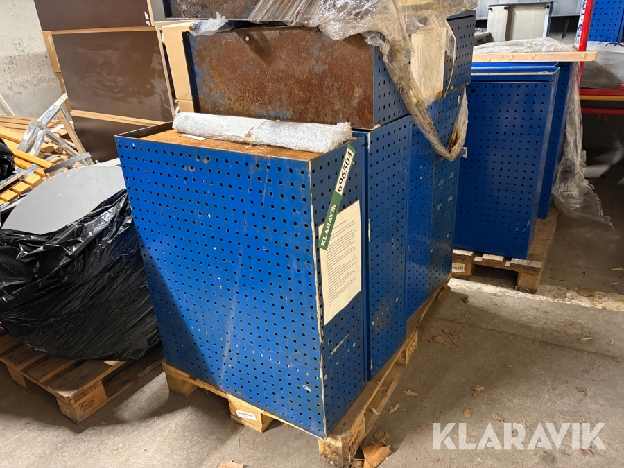 Værkstedsskab 6 styk.