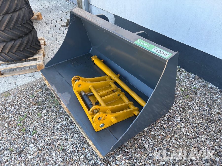 Skovl og hydraulisk skifte