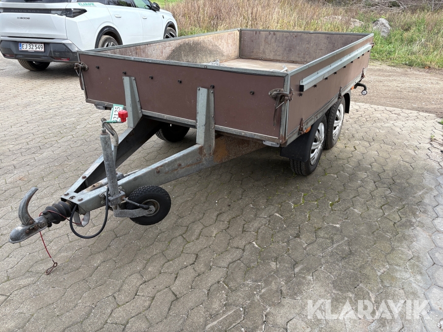 Trailer variant 1003 1300kg