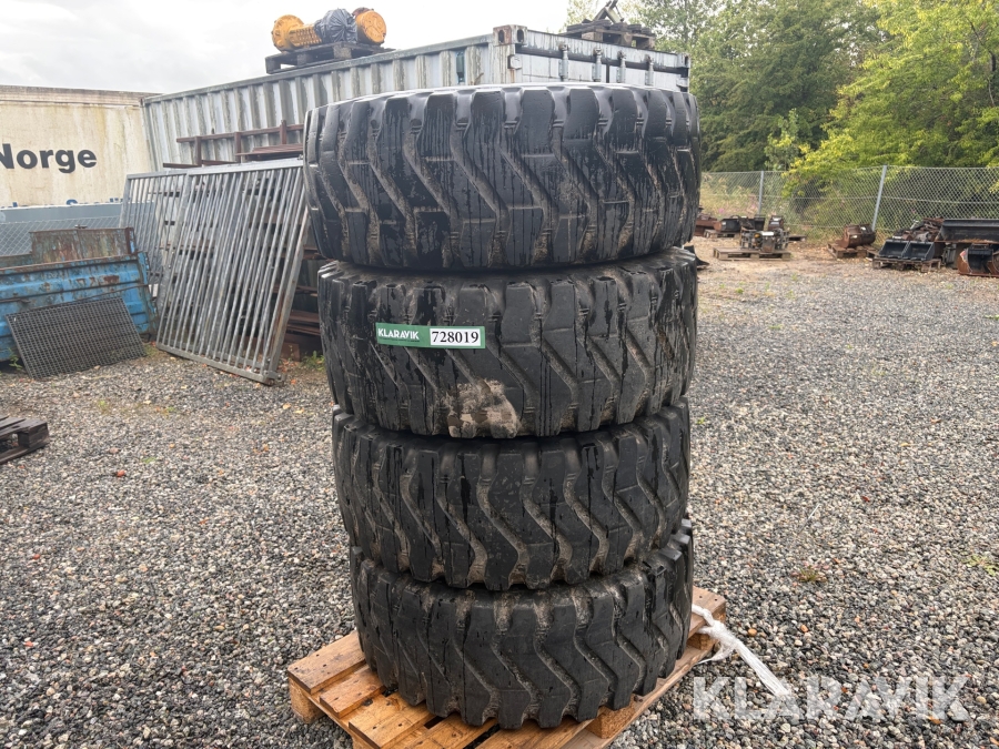 Hjul Goodyare Powerload 405/70R20 4 styk