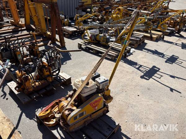 Pladevibrator ABC PVB 1100