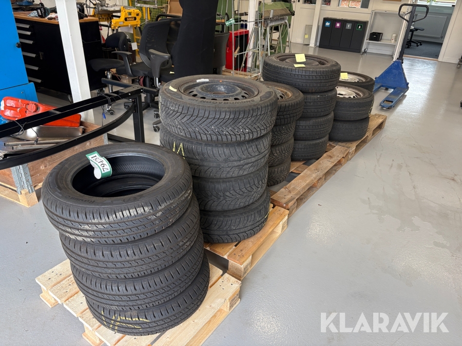 Dæk Barum, Imperial, Pirelli og Bridgestone 5 sæt