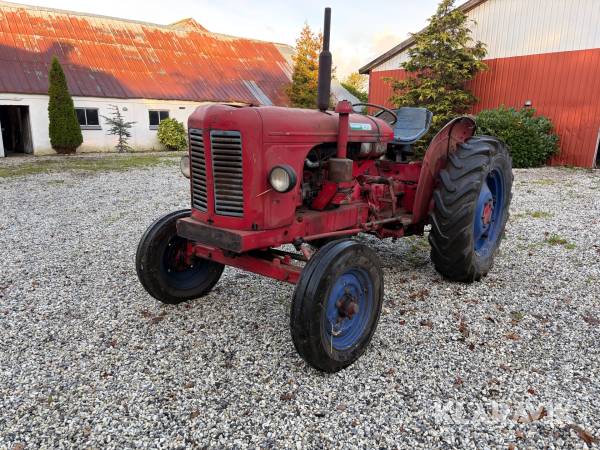Veterantraktor Massey Ferguson MF35