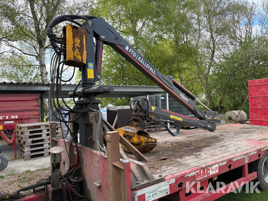 Kran med grab FTG FB69T.G2
