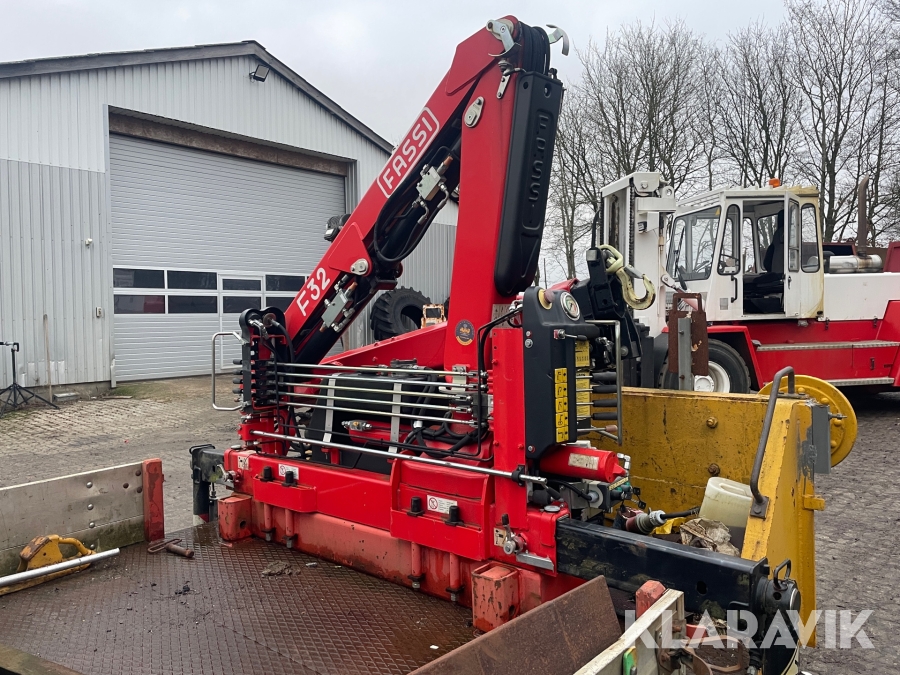 Aftagelig kran Fassi F32