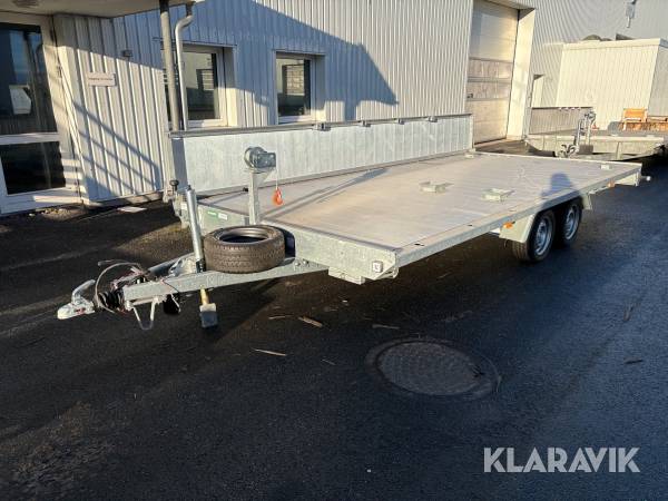 Trailer Variant 3525
