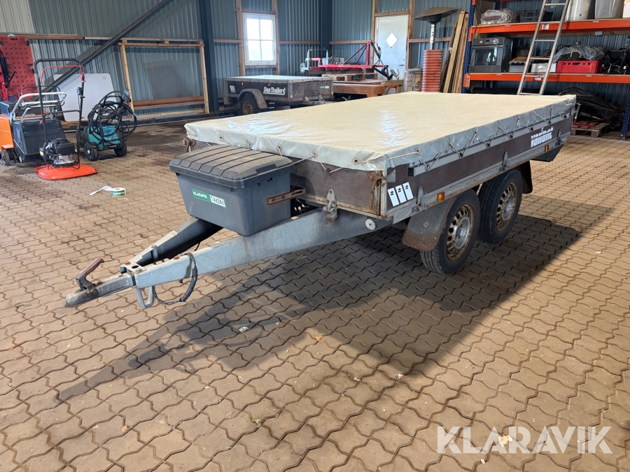 Trailer Variant 756 A buggy med presenning