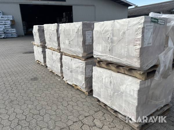 Mursten Bronsgroen Wienerberger 2400 stk. 8 paller med 30 hoveder