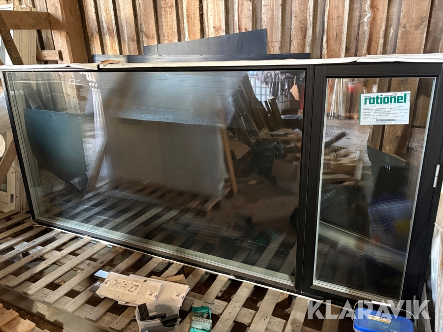 Hoveddør og vinduesparti Rationel , Handewitt