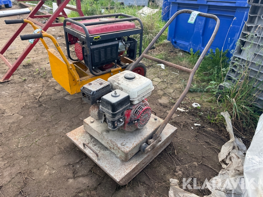 Pladevibrator 5,5 HP (hk)