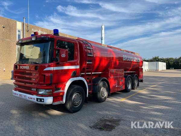 Brandbil Scania 420 124G