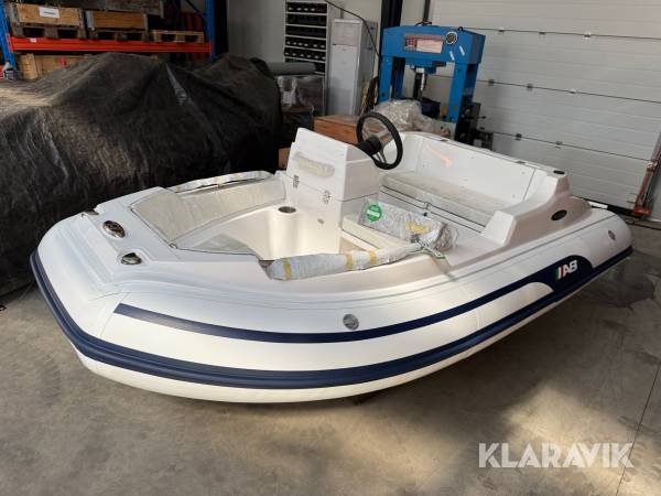 Båd AB Inflatables 11 DLX