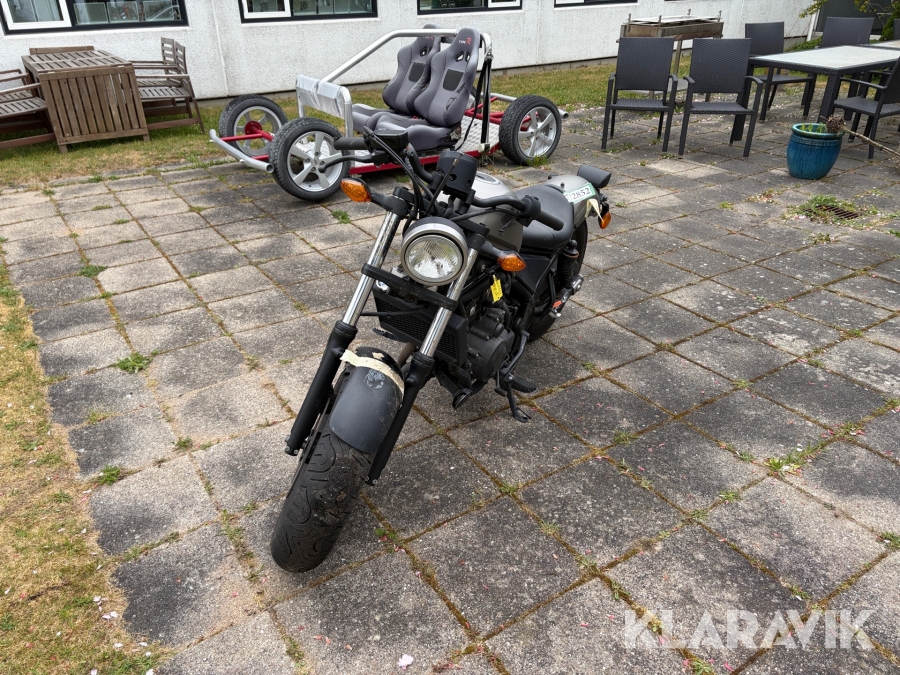 Motorcykel Honda CMX 500 A 471 cm³