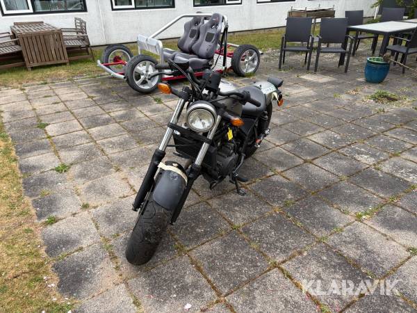 Motorcykel Honda CMX 500 A 471 cm³