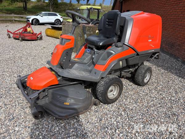 Græsslåmaskine Husqvarna RC 320Ts AWD