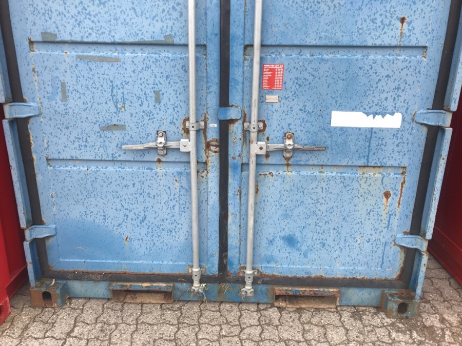 Container