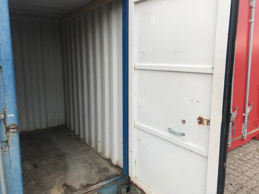 Container